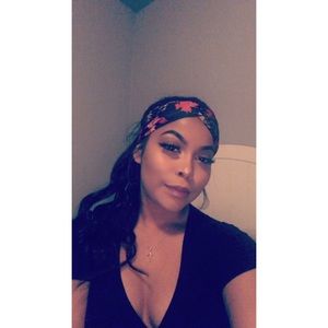 Meet your Posher, Paula